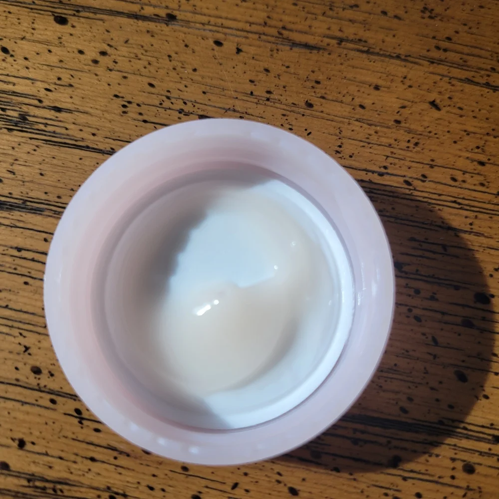 NWT  Unisex CLINIQUE MOISTURE SURGE 72 HR